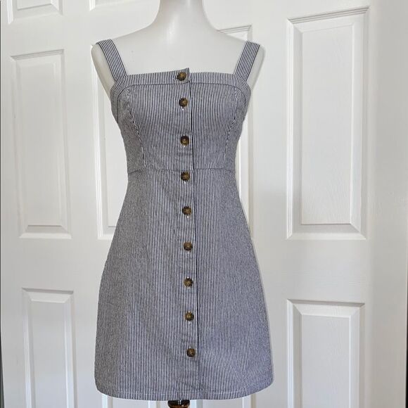 New Striped Button-Down Sleeveless Adjustable Strap Dress - Picture 1 of 4